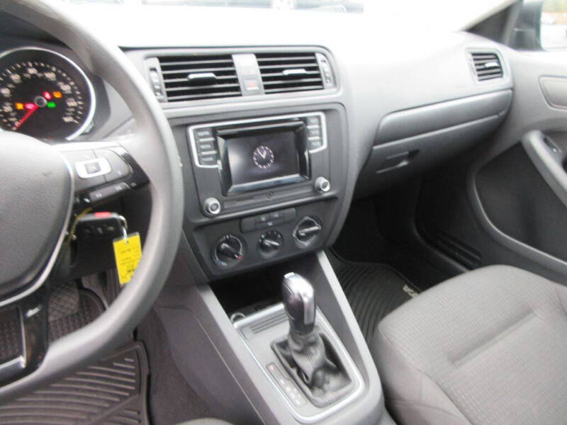 2016 Volkswagen Jetta