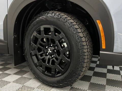 2025 Mitsubishi Outlander Trail Edition