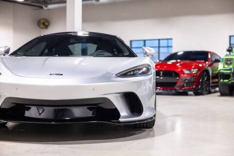 2022 McLaren GT