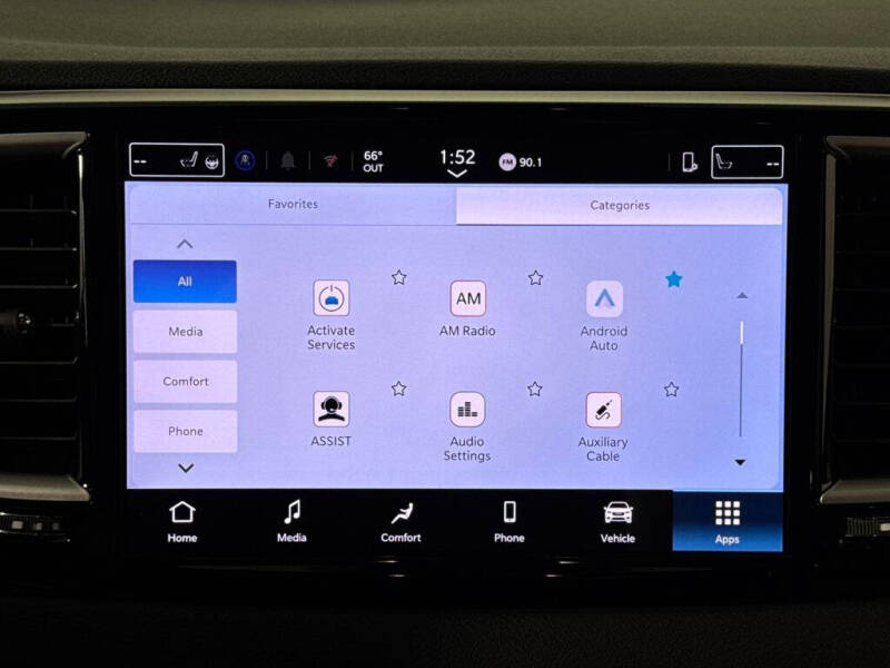 2025 Chrysler Pacifica Select