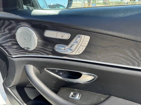 2017 Mercedes-Benz E-Class E 300 4MATIC