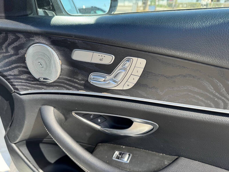 2017 Mercedes-Benz E-Class E 300 4MATIC