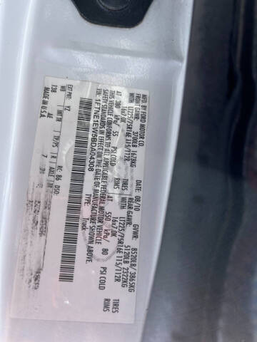 2011 Ford E-Series E-150