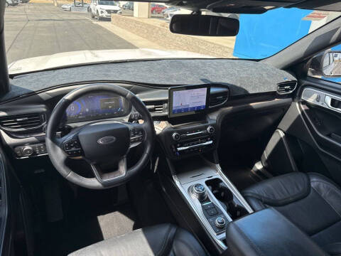 2020 Ford Explorer Platinum