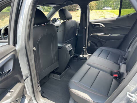 2025 Chevrolet Trax RS