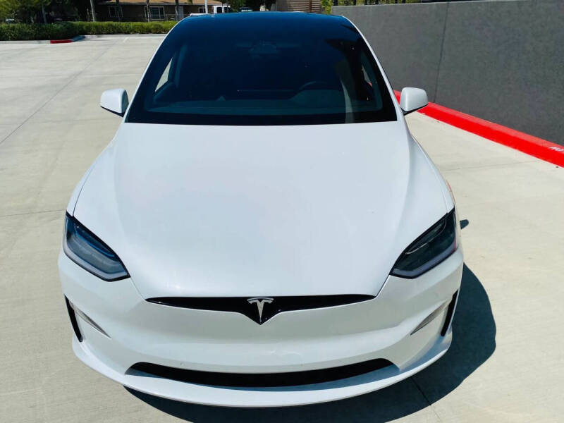2023 Tesla Model X Standard Range