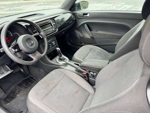 2014 Volkswagen Beetle 2.5L Entry PZEV