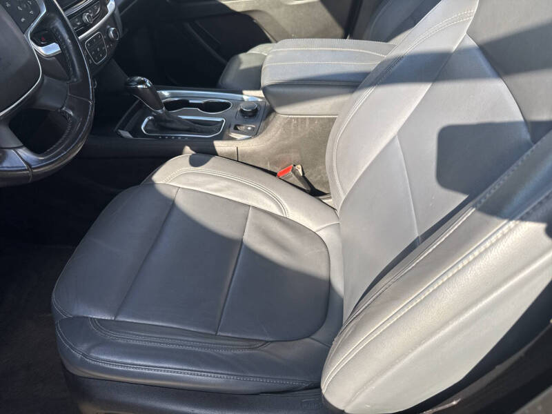 2019 Chevrolet Traverse LT Leather