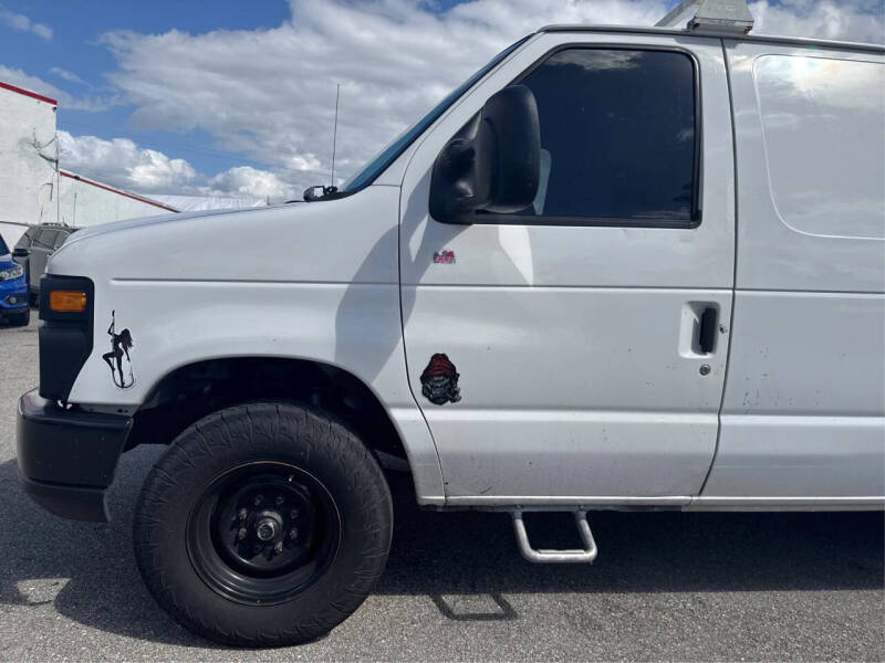 2012 Ford E-Series E-250