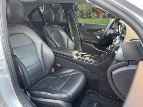 2015 Mercedes-Benz C-Class C 300 4MATIC