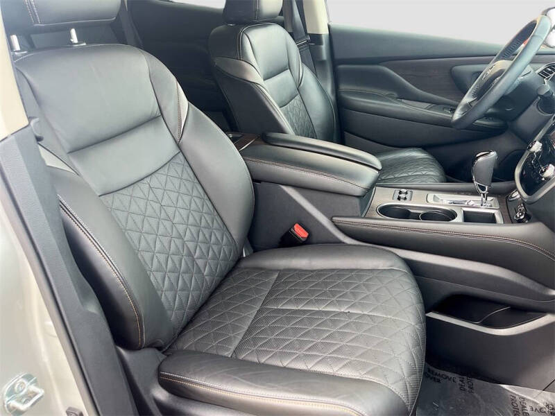 2023 Nissan Murano Platinum