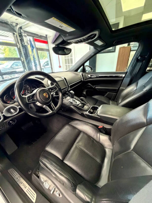 2016 Porsche Cayenne