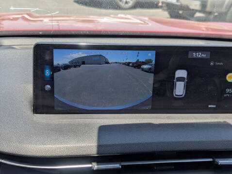 2023 Genesis GV70 2.5T Standard