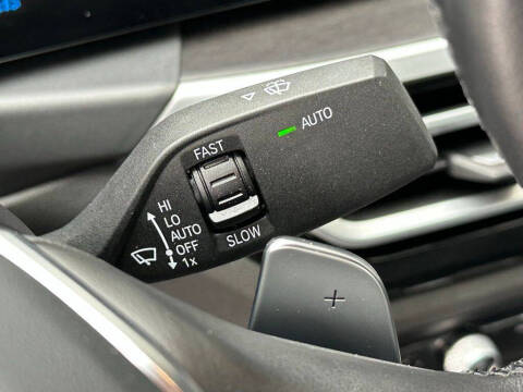 2023 BMW 3 Series 330i