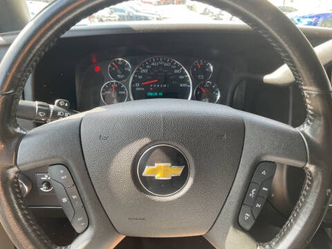 2021 Chevrolet Express 2500