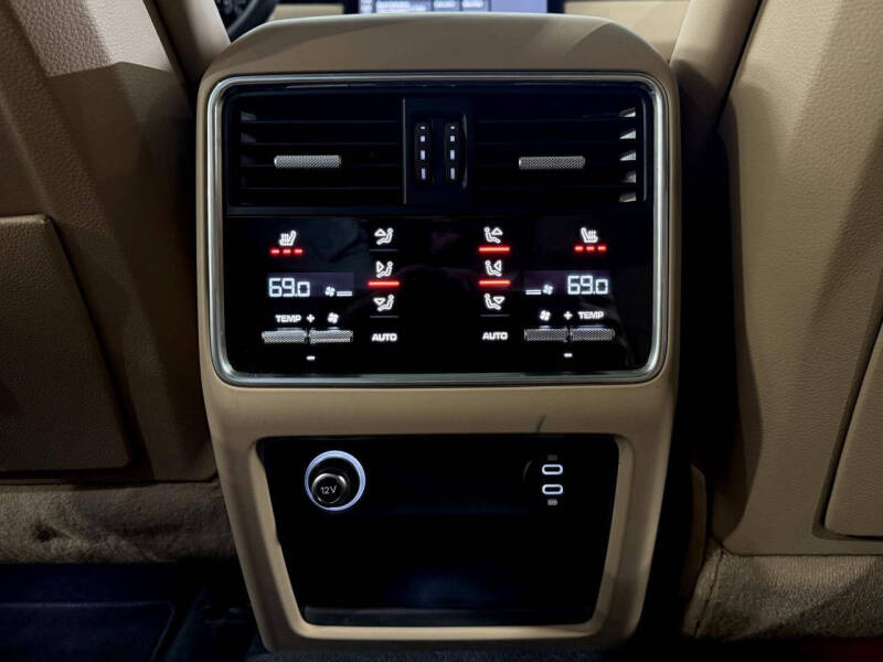 2021 Porsche Cayenne Coupe