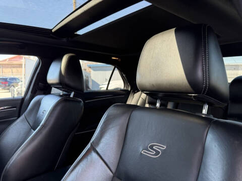 2023 Chrysler 300 S V6