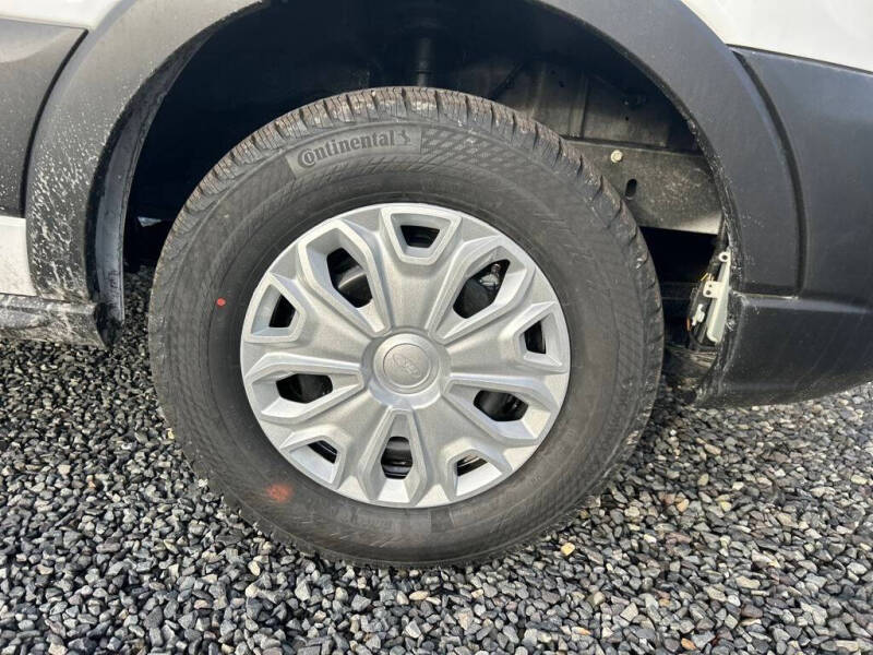 2025 Ford Transit 250