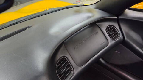 2004 Chevrolet Corvette