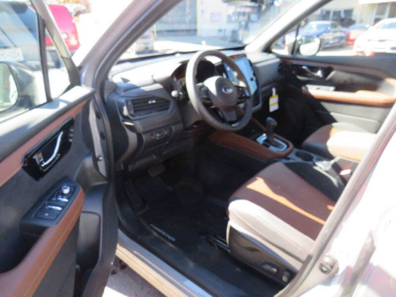 2025 Subaru Forester Touring