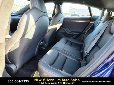 2021 Tesla Model S Plaid