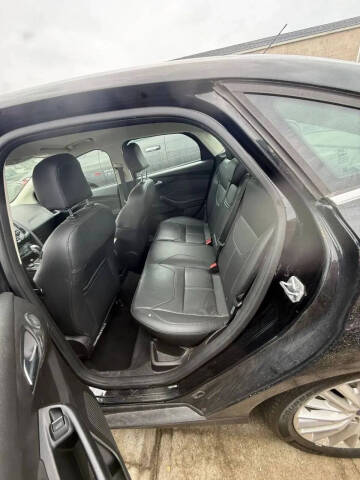 2016 Ford Focus Titanium