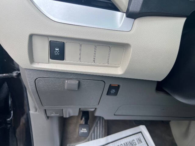 2017 Toyota Sienna LE 8-Passenger