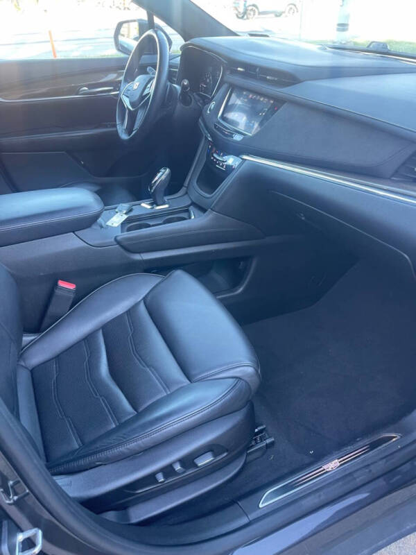 2017 Cadillac XT5 Platinum