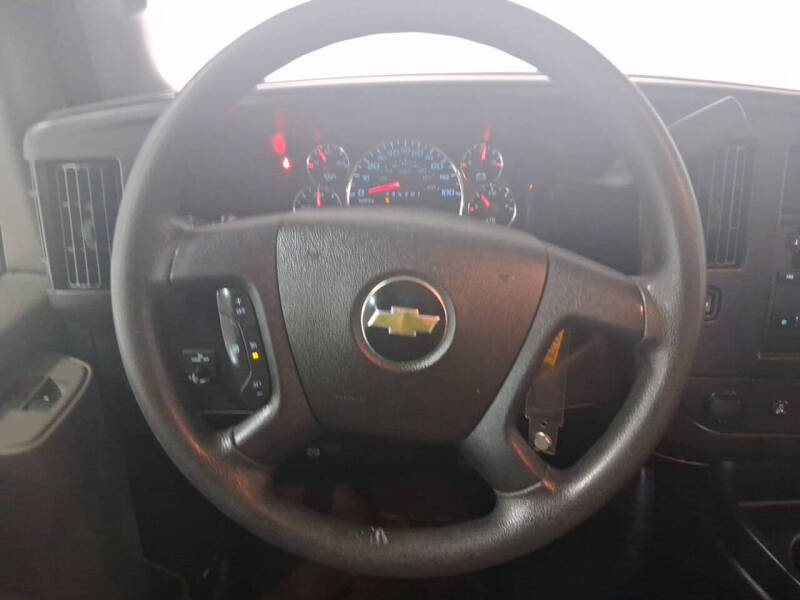2020 Chevrolet Express 2500