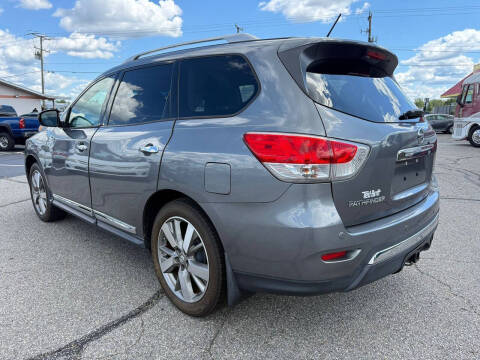 2015 Nissan Pathfinder Platinum