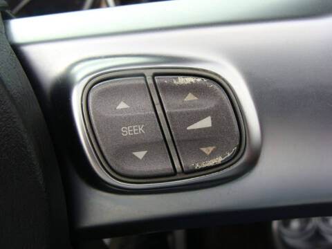 2004 Chevrolet SSR LS