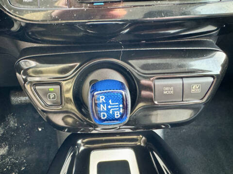 2016 Toyota Prius Two Eco