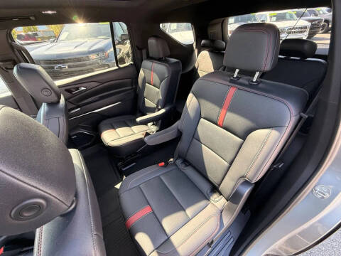 2024 Chevrolet Traverse RS