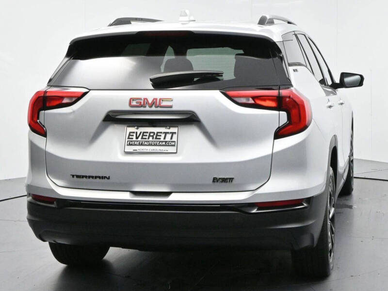2021 GMC Terrain SLE