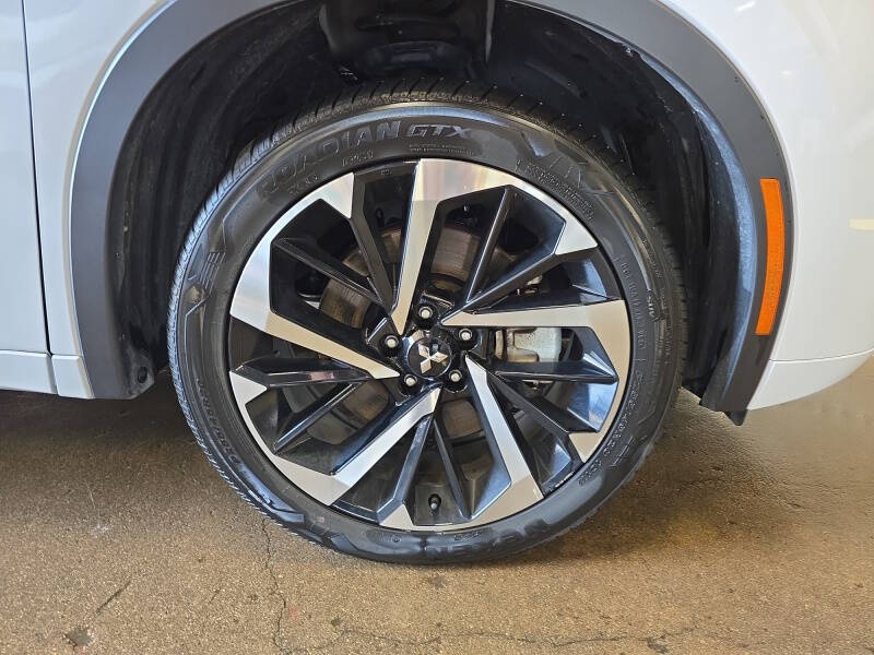 2024 Mitsubishi Outlander PHEV SEL