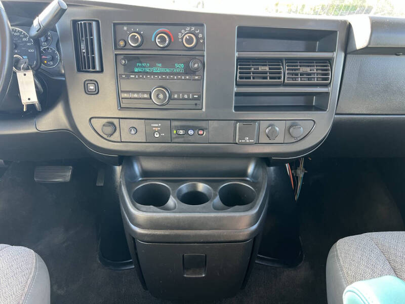 2018 Chevrolet Express LT 3500