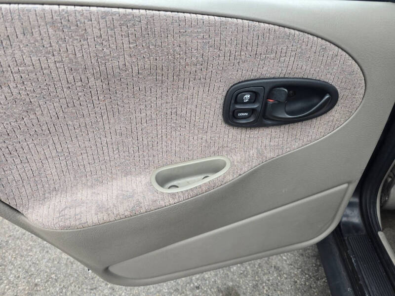 1998 Saturn S-Series SW2