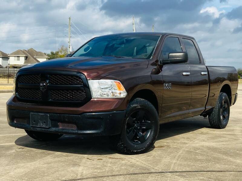 2013 RAM Ram Pickup 1500 for sale at AUTO DIRECT Bellaire in Houston TX