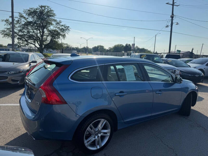 2015 Volvo V60 T5 Drive-E Platinum
