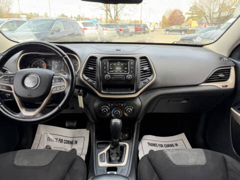 2017 Jeep Cherokee Sport Altitude