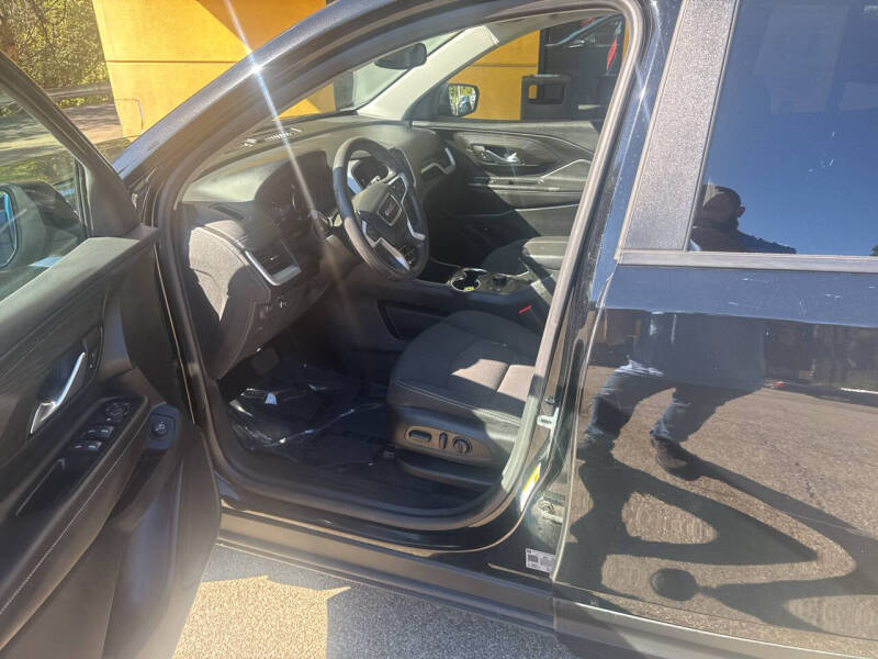 2022 GMC Terrain SLE