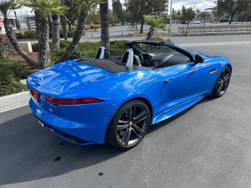 2017 Jaguar F-TYPE S British Design Edition