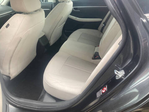 2022 Hyundai Sonata SEL