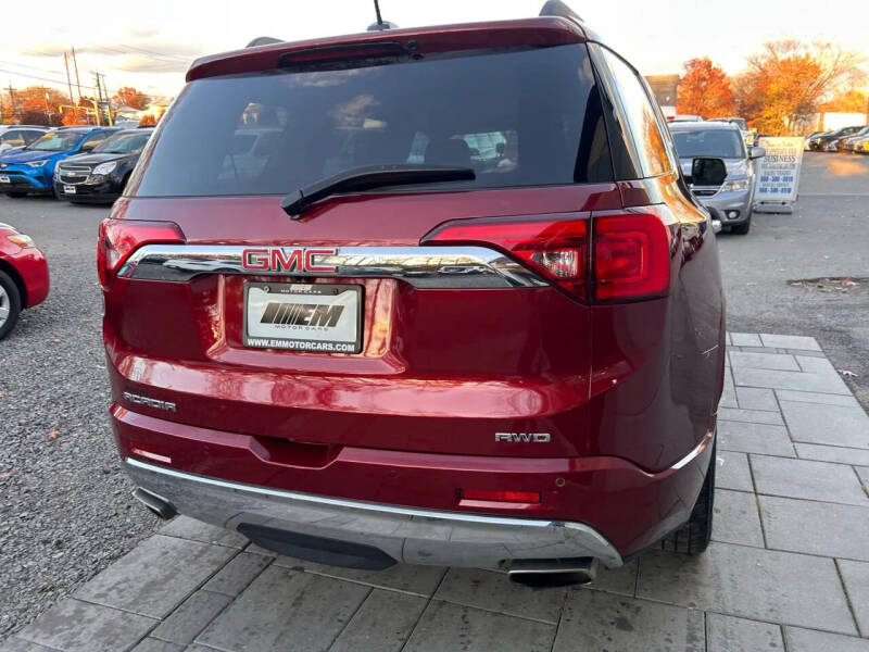 2018 GMC Acadia Denali