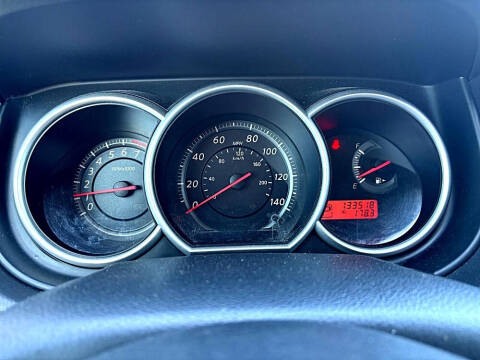 2012 Nissan Versa 1.8 S