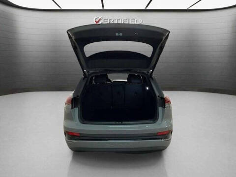 2024 Audi Q4 e-tron quattro Premium 55