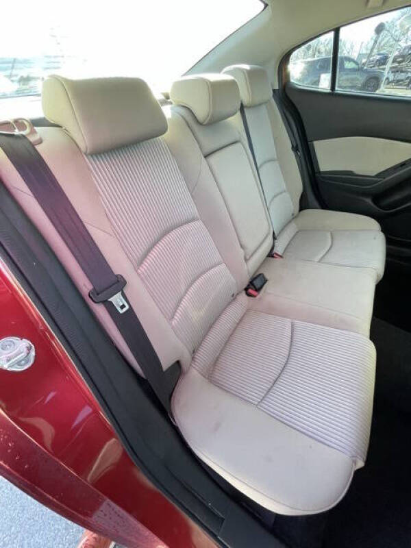 2016 Mazda MAZDA3 i Touring