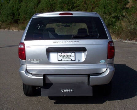 2005 Dodge Grand Caravan SE