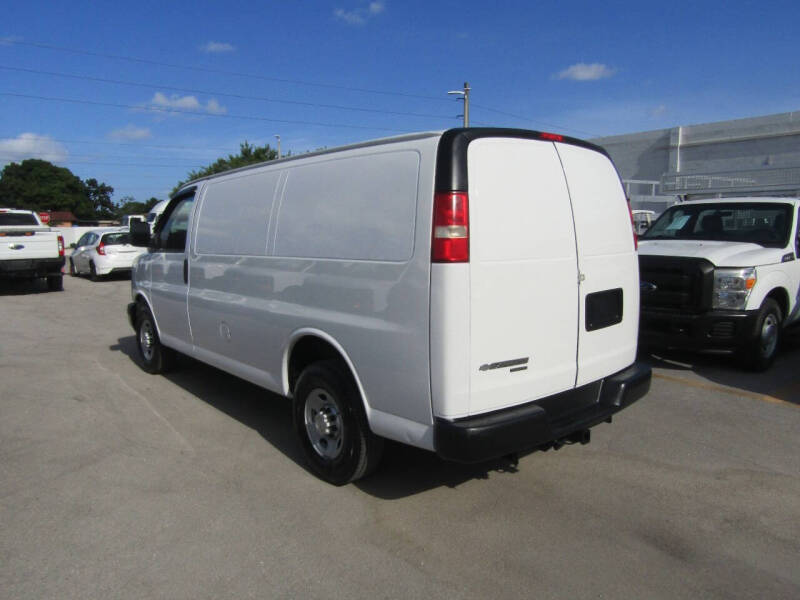 2014 Chevrolet Express 2500