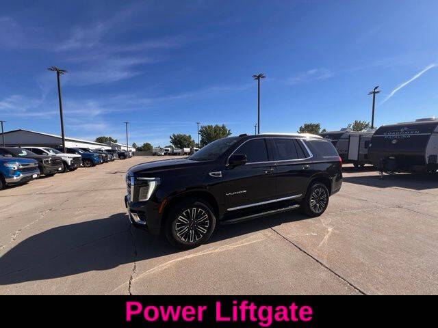 2025 GMC Yukon Elevation